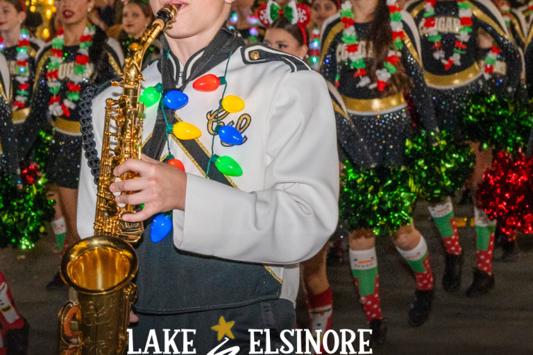 Lake Elsinore WinterFest Parade
