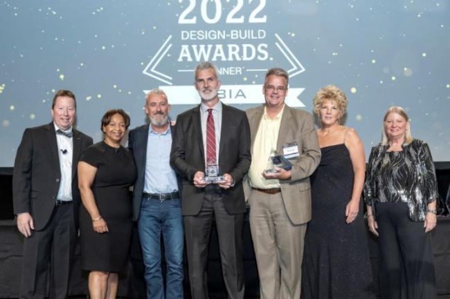 15 Express Lanes Earns National Award of Excellence