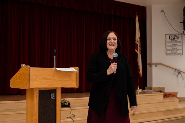 Supervisor Spiegel at the Temescal Valley Townhall