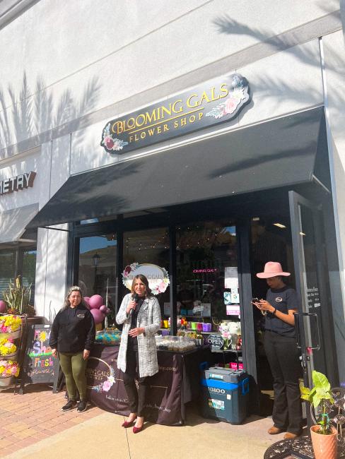 Blooming Gals Flower Shop
