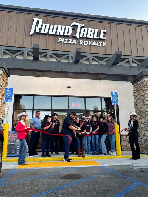 Round Table Pizza Opening