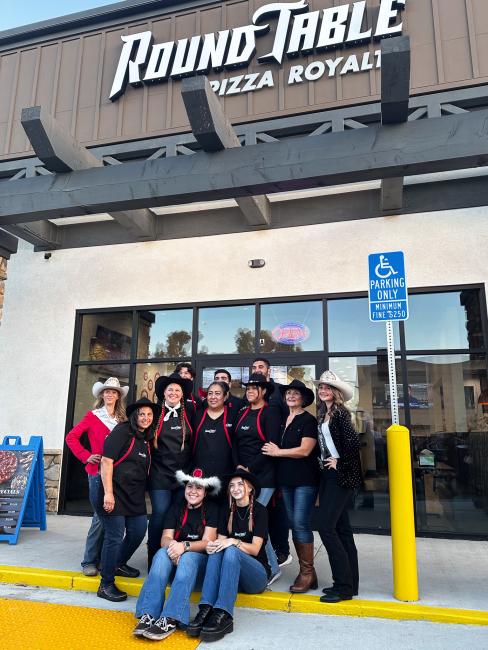 Round Table Pizza Opening