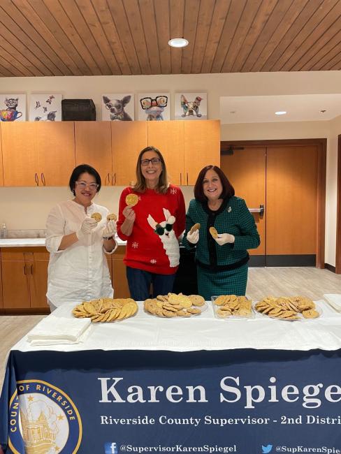 Cookies with Santa Woodcrest
