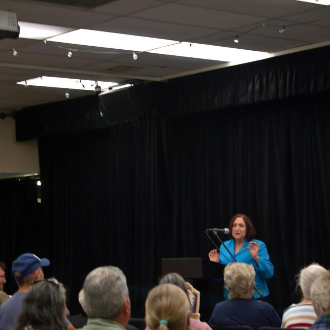 Woodcrest Town Hall