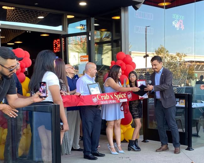 Grand Opening of Crab n Spice in Corona