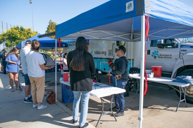 Second District Team Hosts Free Dog Wellness Clinic in El Cerrito