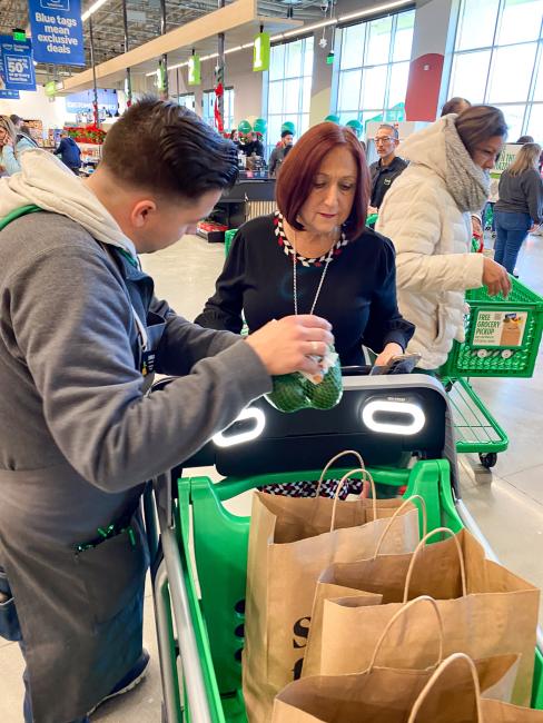 Amazon Fresh Grand Opening