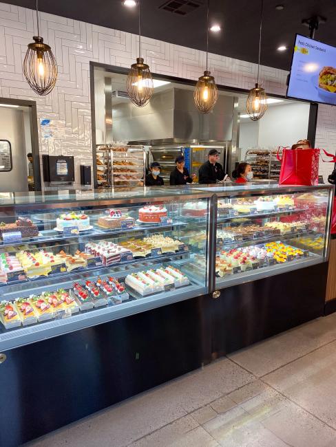 85°C Bakery Café Grand Opening