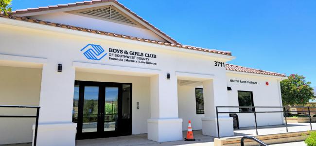 Alberhill Clubhouse Reopens