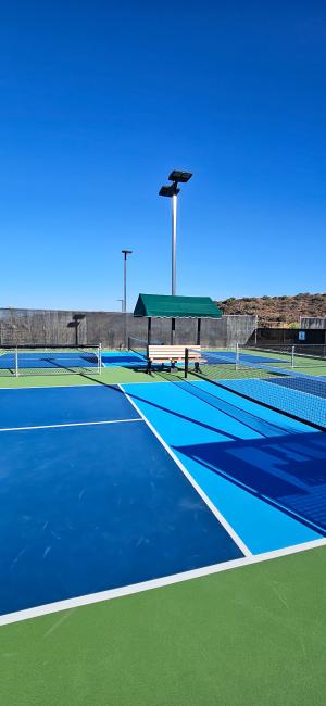 Eagle Glen Pickleball