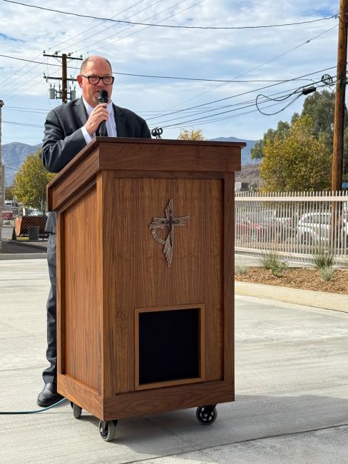 Lake Elsinore Valley Cemetery