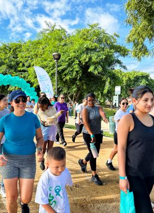 IE4 Teal Ovarian Cancer Awareness Walk