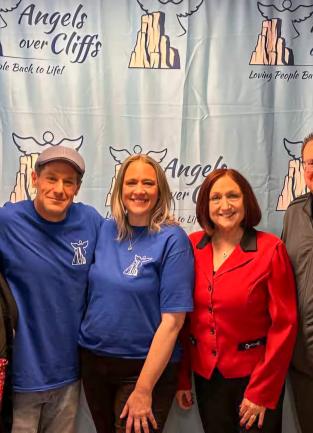 Angels Over Cliffs event