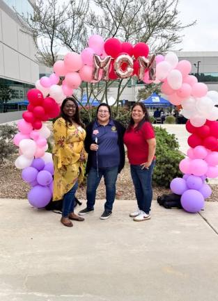  Moms Day Event